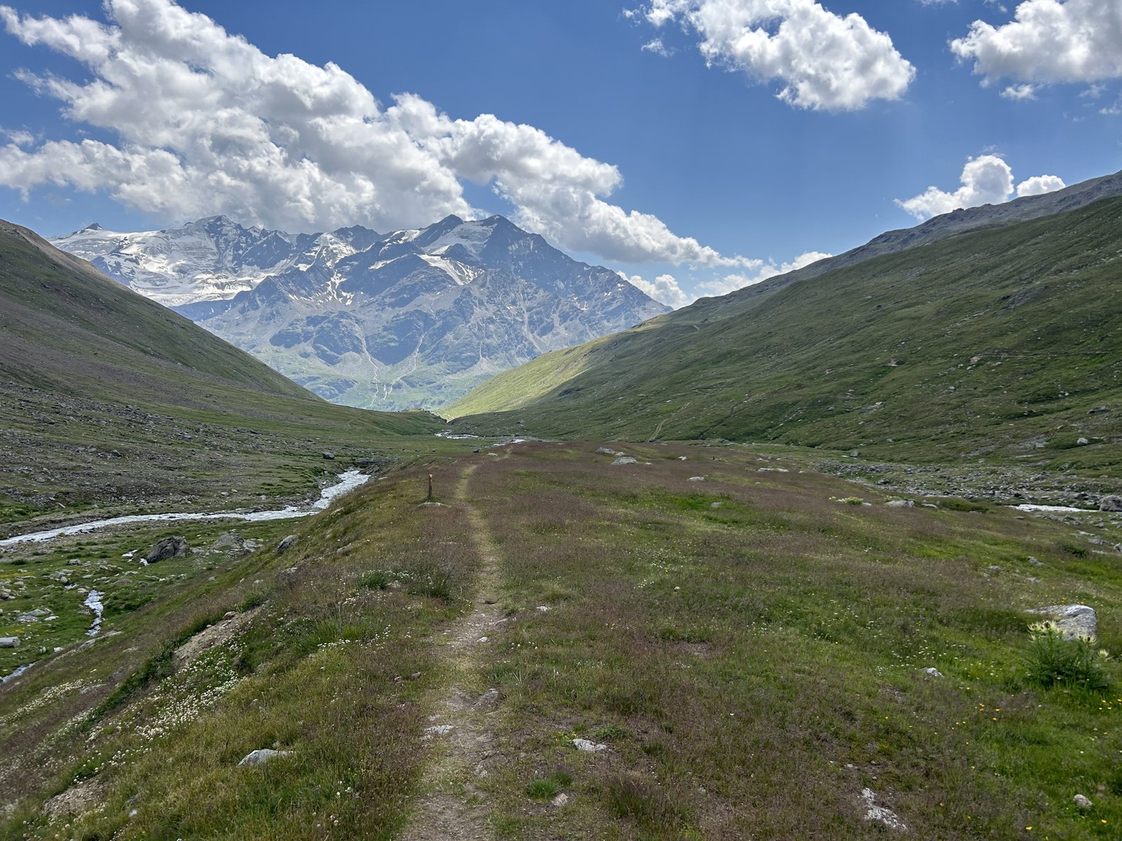 Immagine del paesaggio della Casa Vacanze Santa Caterina Valfurva